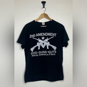 2nd Amendment God*Guns*Guts Made American Free LARGE/MEDIUM Vintage T Shirt